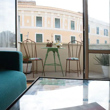 Lucy Vista San Pietro Rome